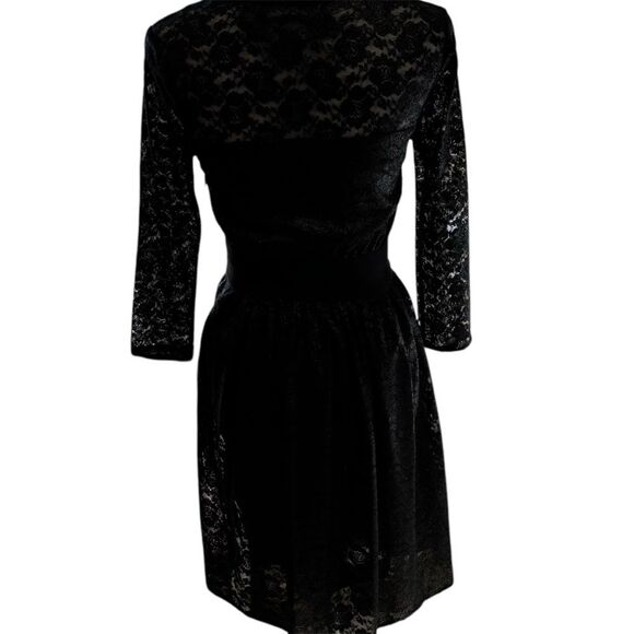 NWT | Andrew Marc Black Floral Lace Shimmery Dress | Size 0 | Fun and Flirty - Picture 4 of 8